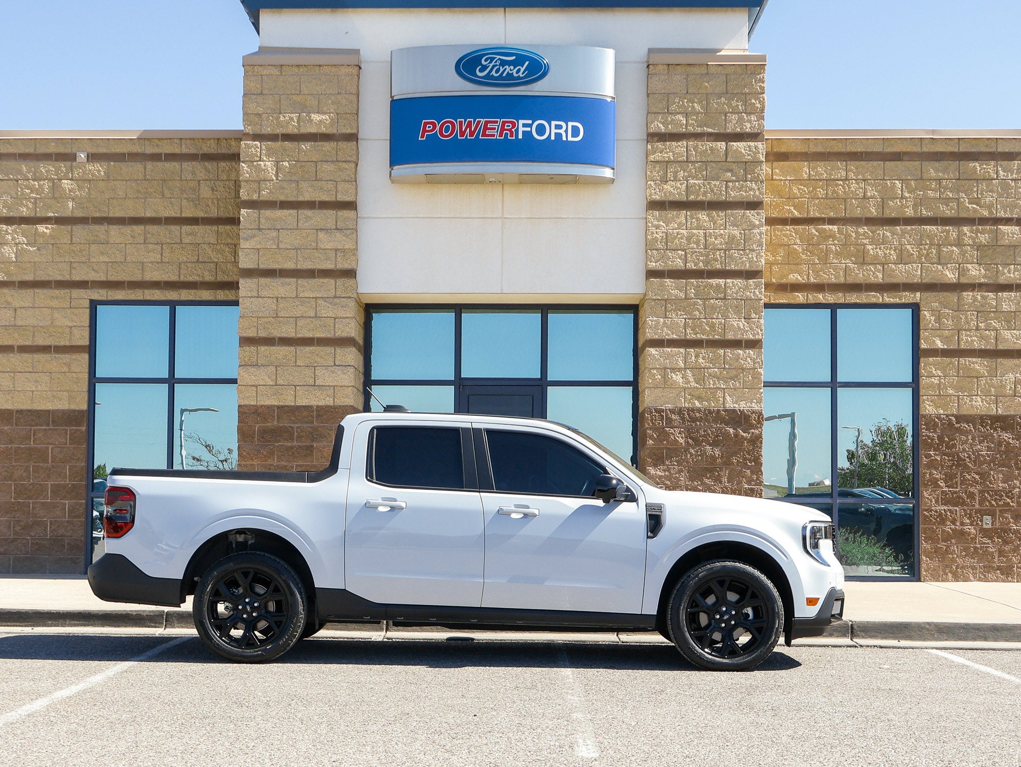2025 Ford Maverick Lariat