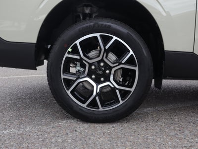 2025 Ford Maverick Lariat