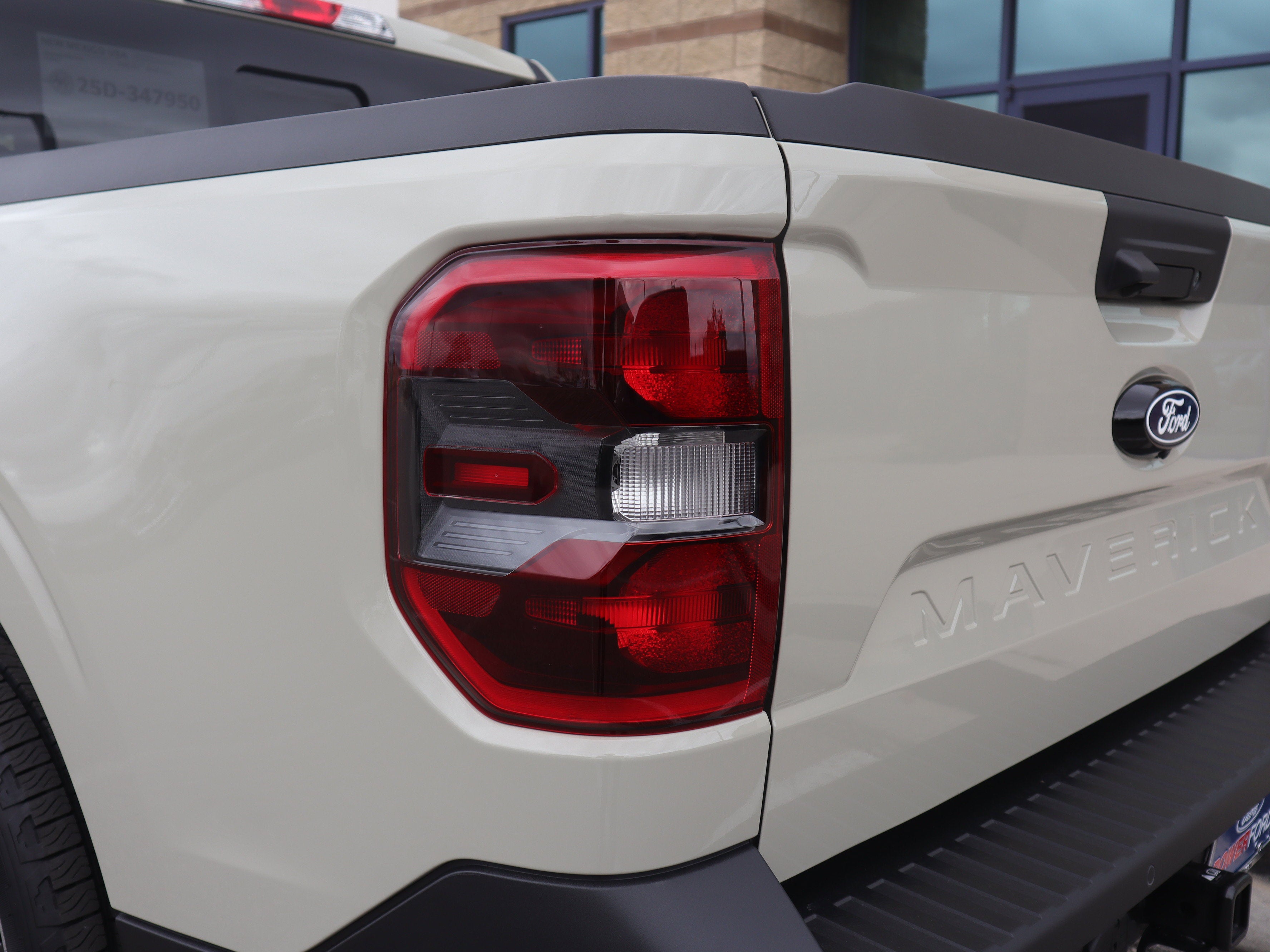 2025 Ford Maverick Lariat