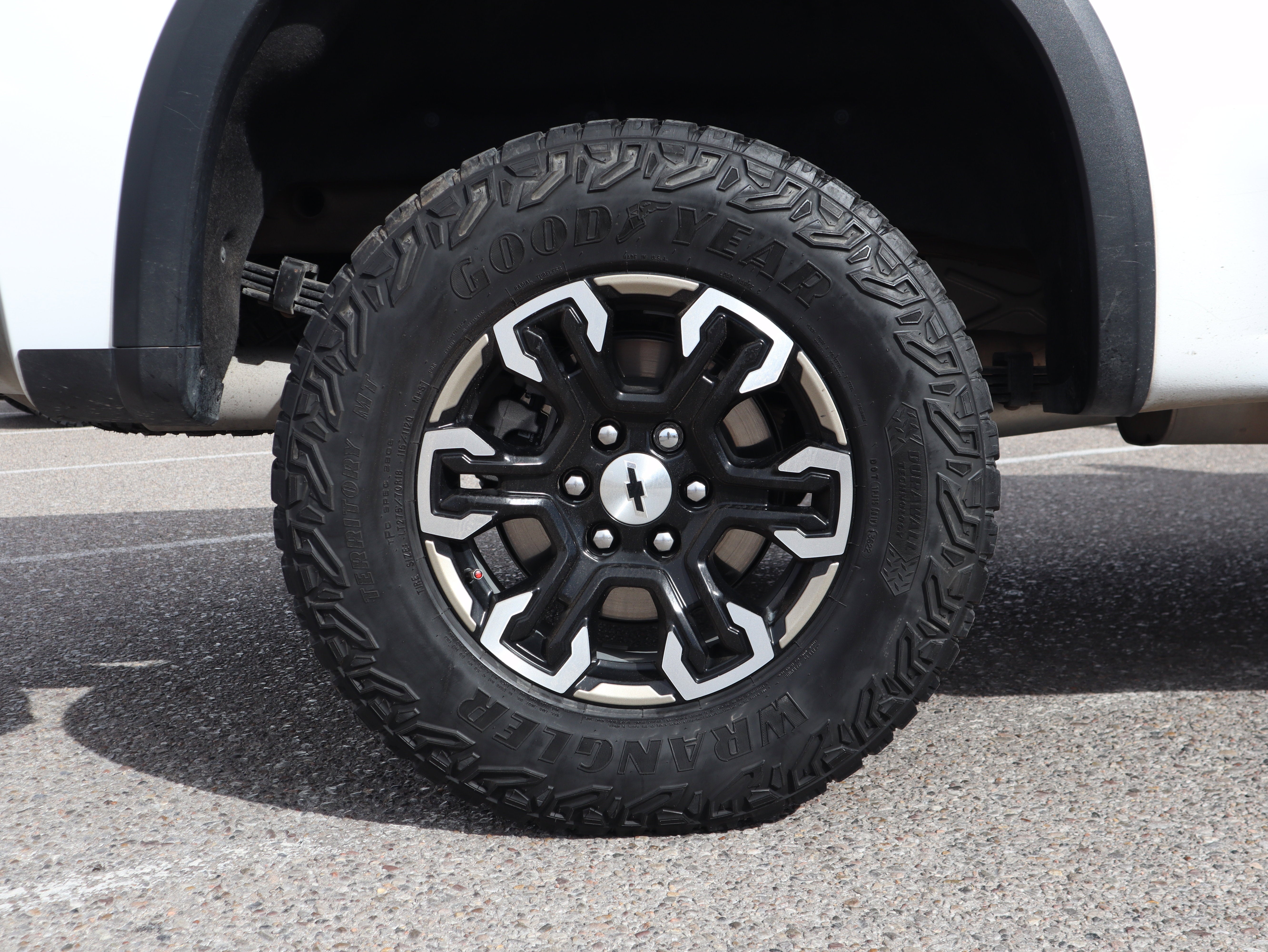 2023 Chevrolet Silverado 1500 ZR2