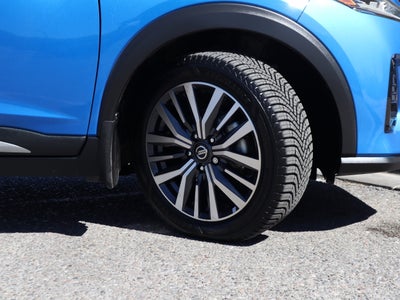 2021 Nissan Kicks SR