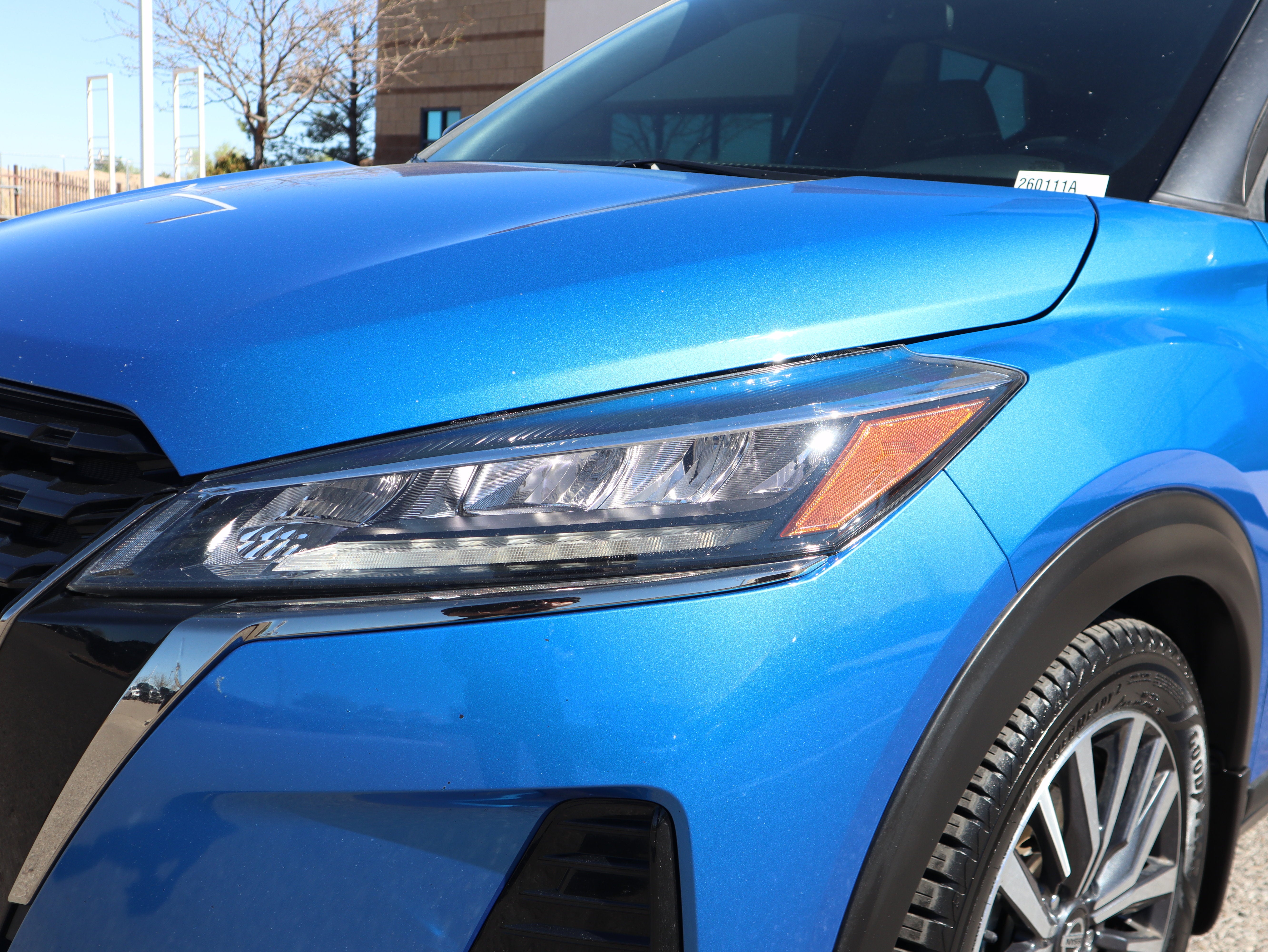 2021 Nissan Kicks SR