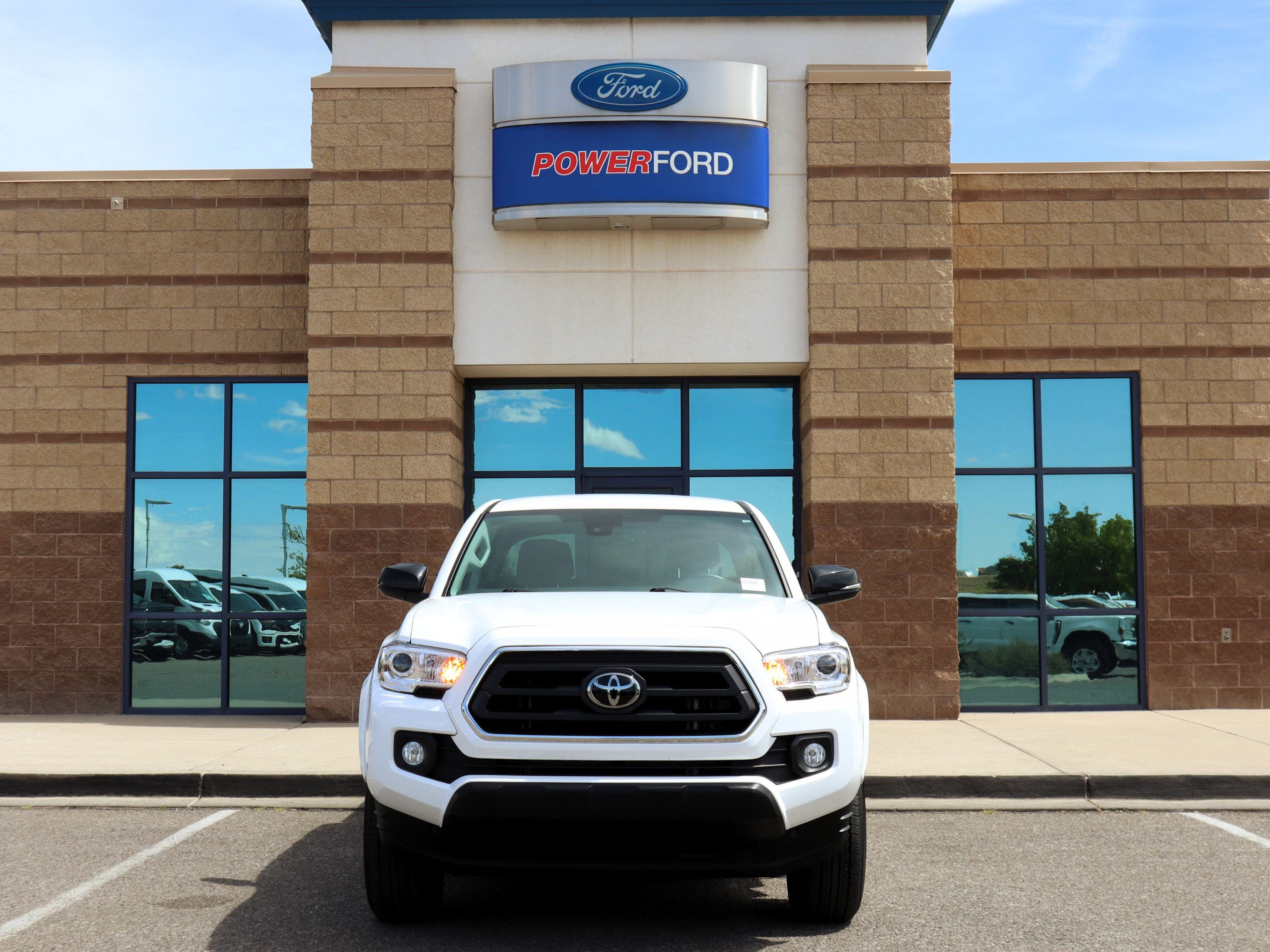 2023 Toyota Tacoma SR5 V6
