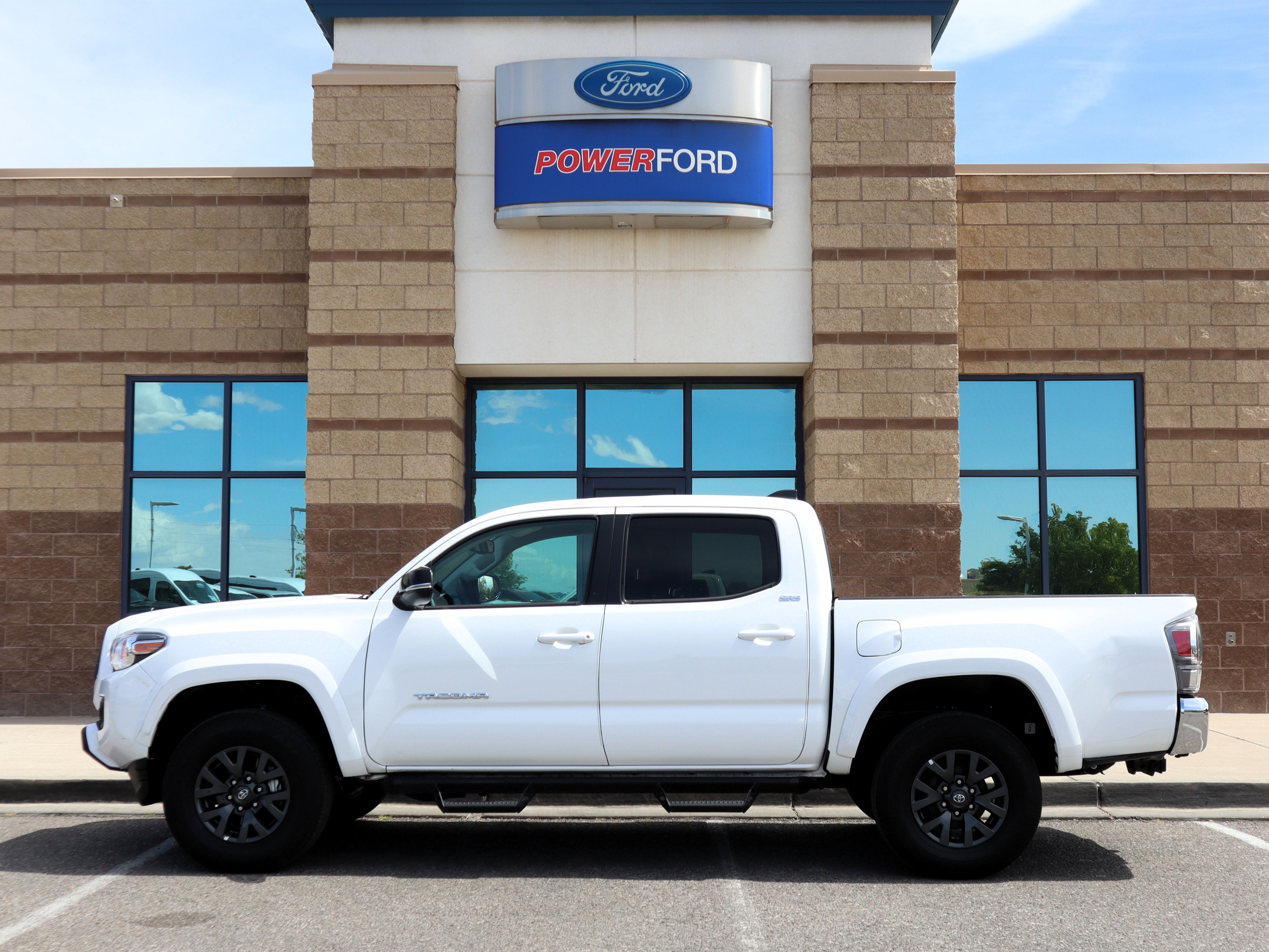 2023 Toyota Tacoma SR5 V6