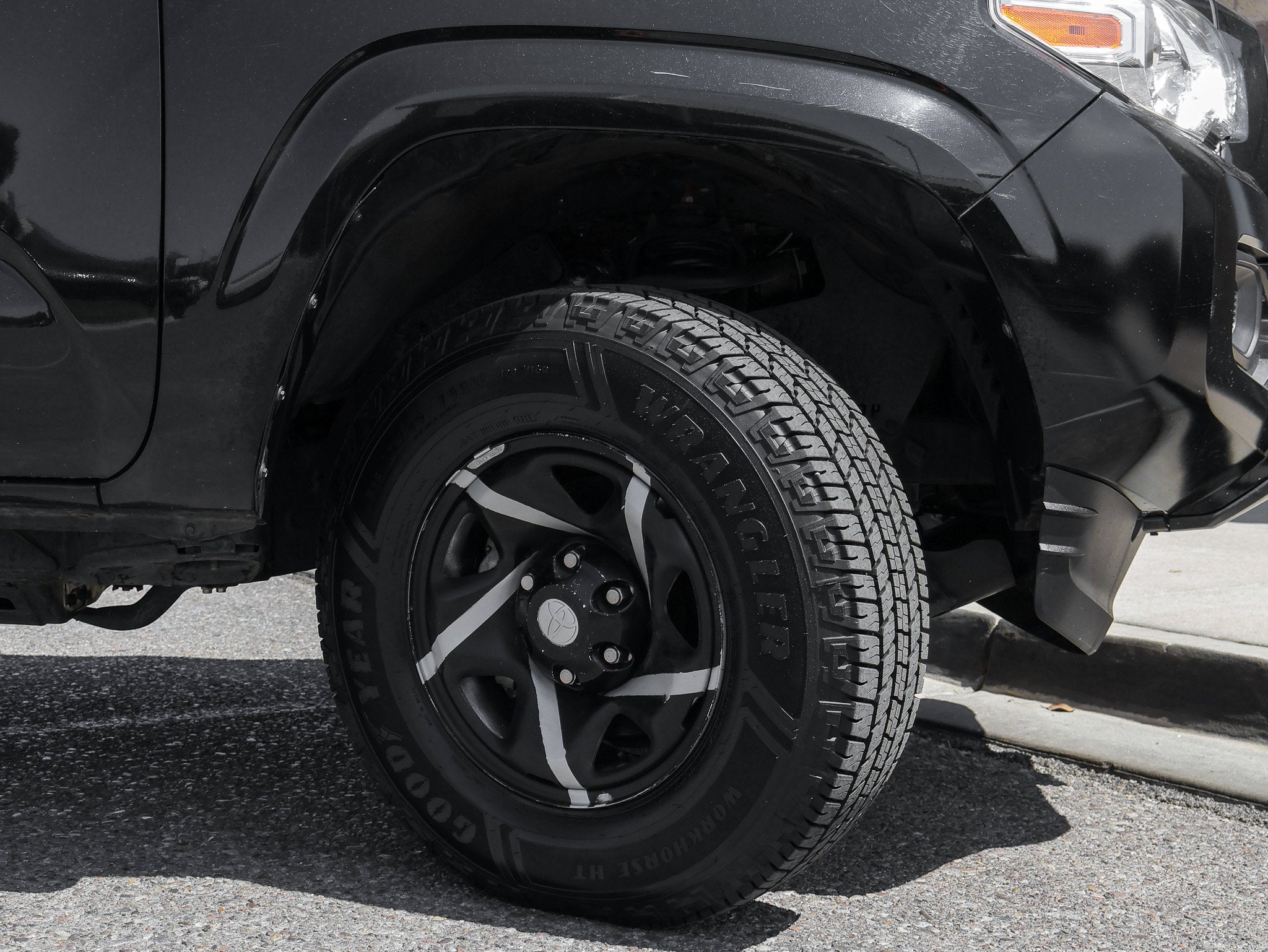2021 Toyota Tacoma SR V6