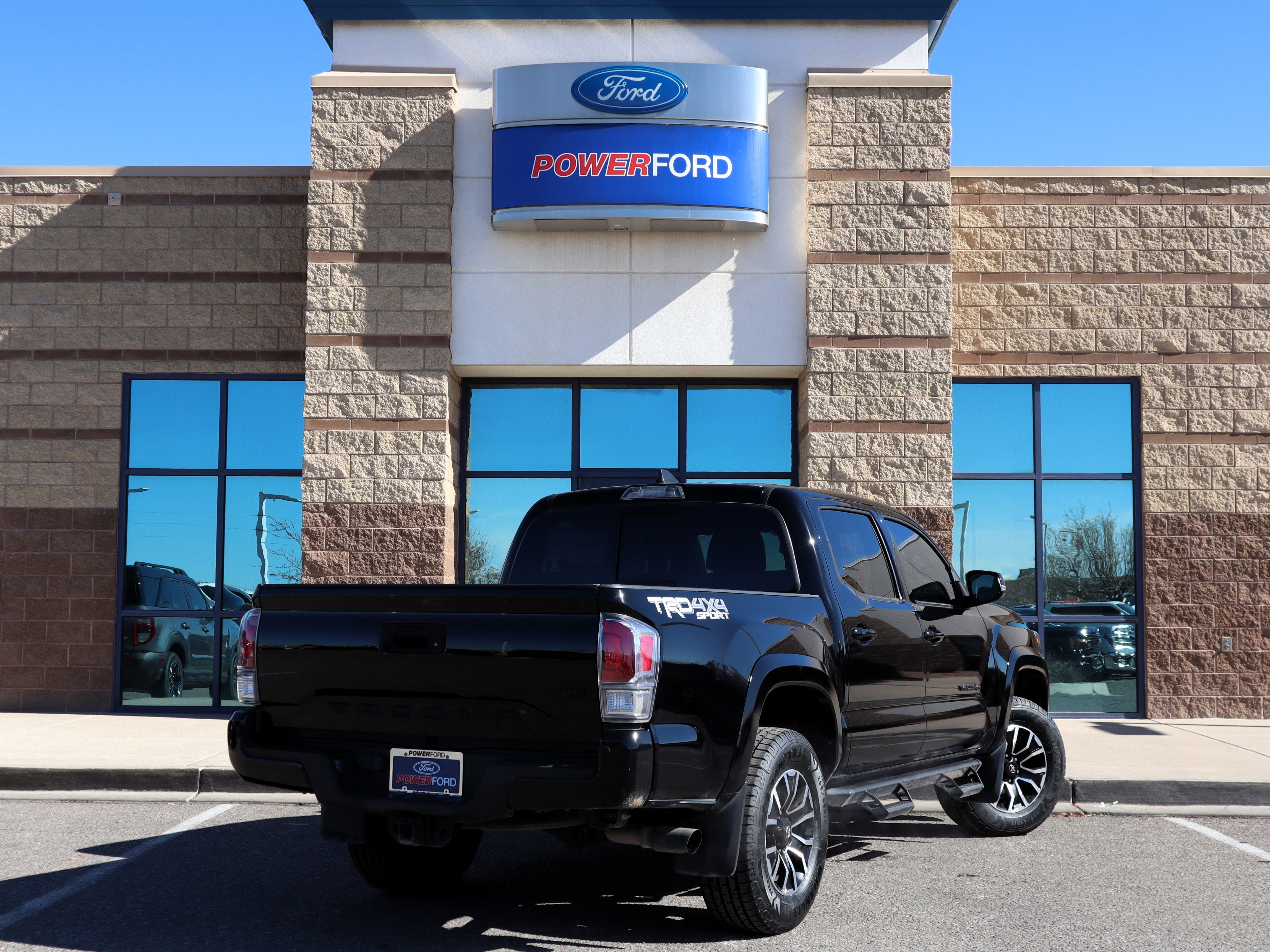 2023 Toyota Tacoma TRD Sport V6