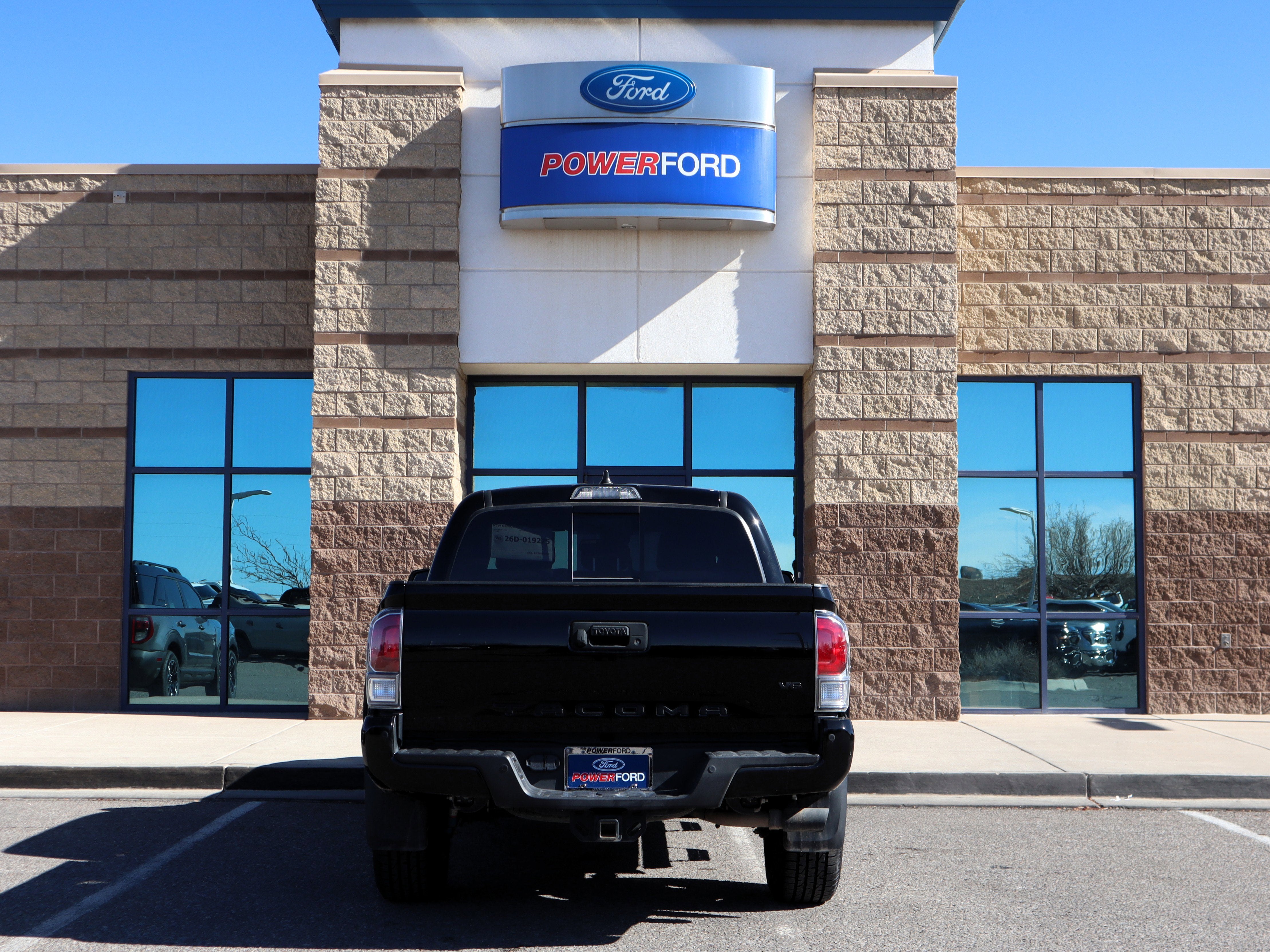 2023 Toyota Tacoma TRD Sport V6