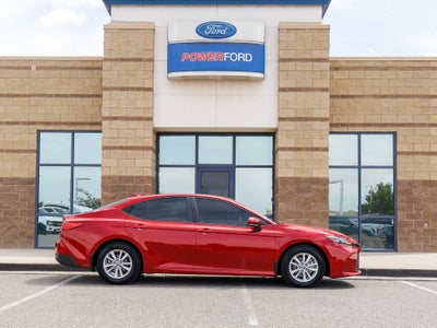 2025 Toyota Camry LE