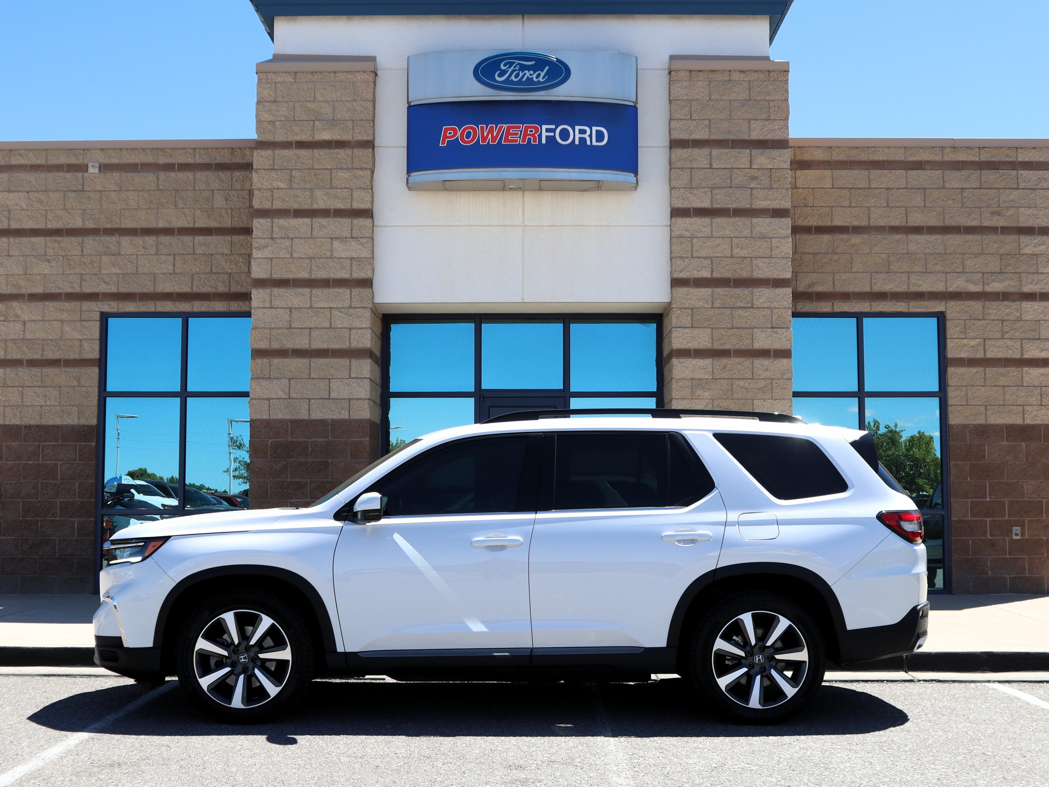 2024 Honda Pilot Elite