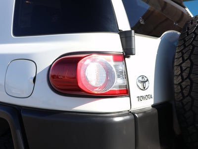 2014 Toyota FJ Cruiser Base