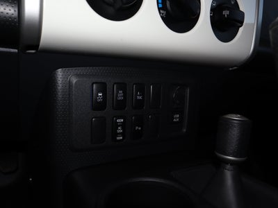 2014 Toyota FJ Cruiser Base