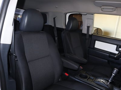 2014 Toyota FJ Cruiser Base