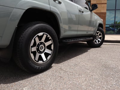 2022 Toyota 4Runner TRD Off-Road