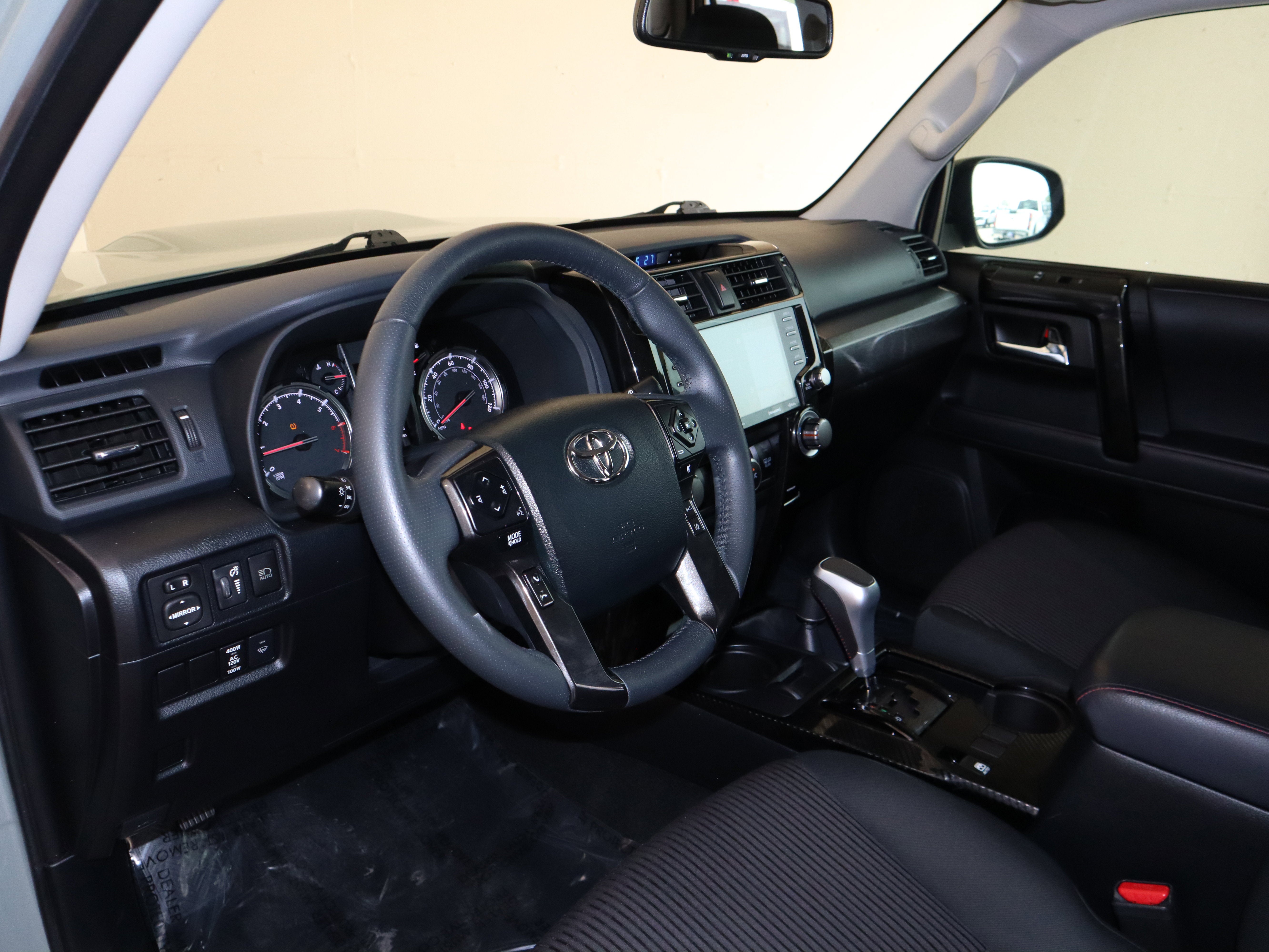 2022 Toyota 4Runner TRD Off-Road