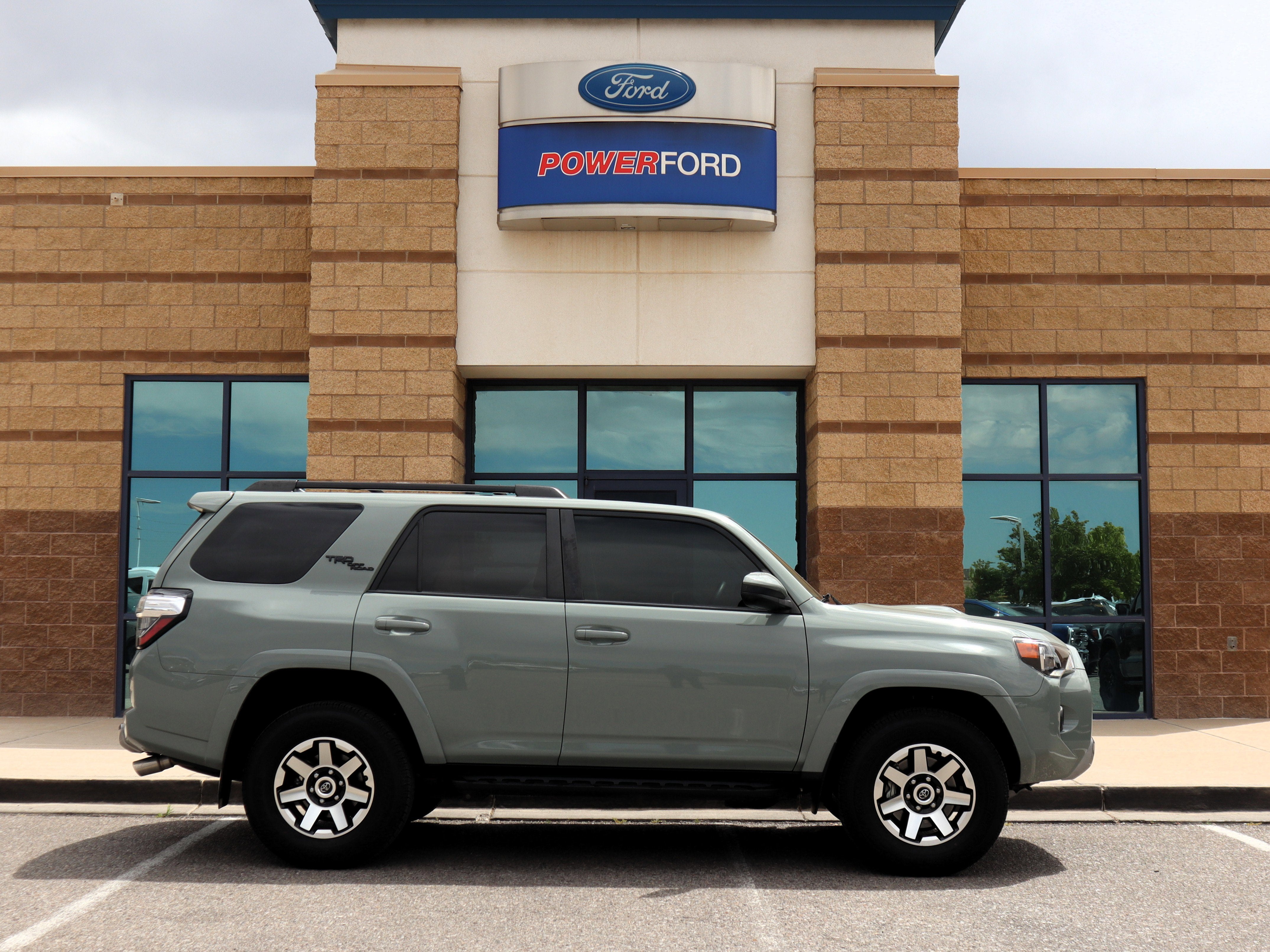 2022 Toyota 4Runner TRD Off-Road