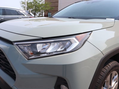 2020 Toyota RAV4 XLE Premium