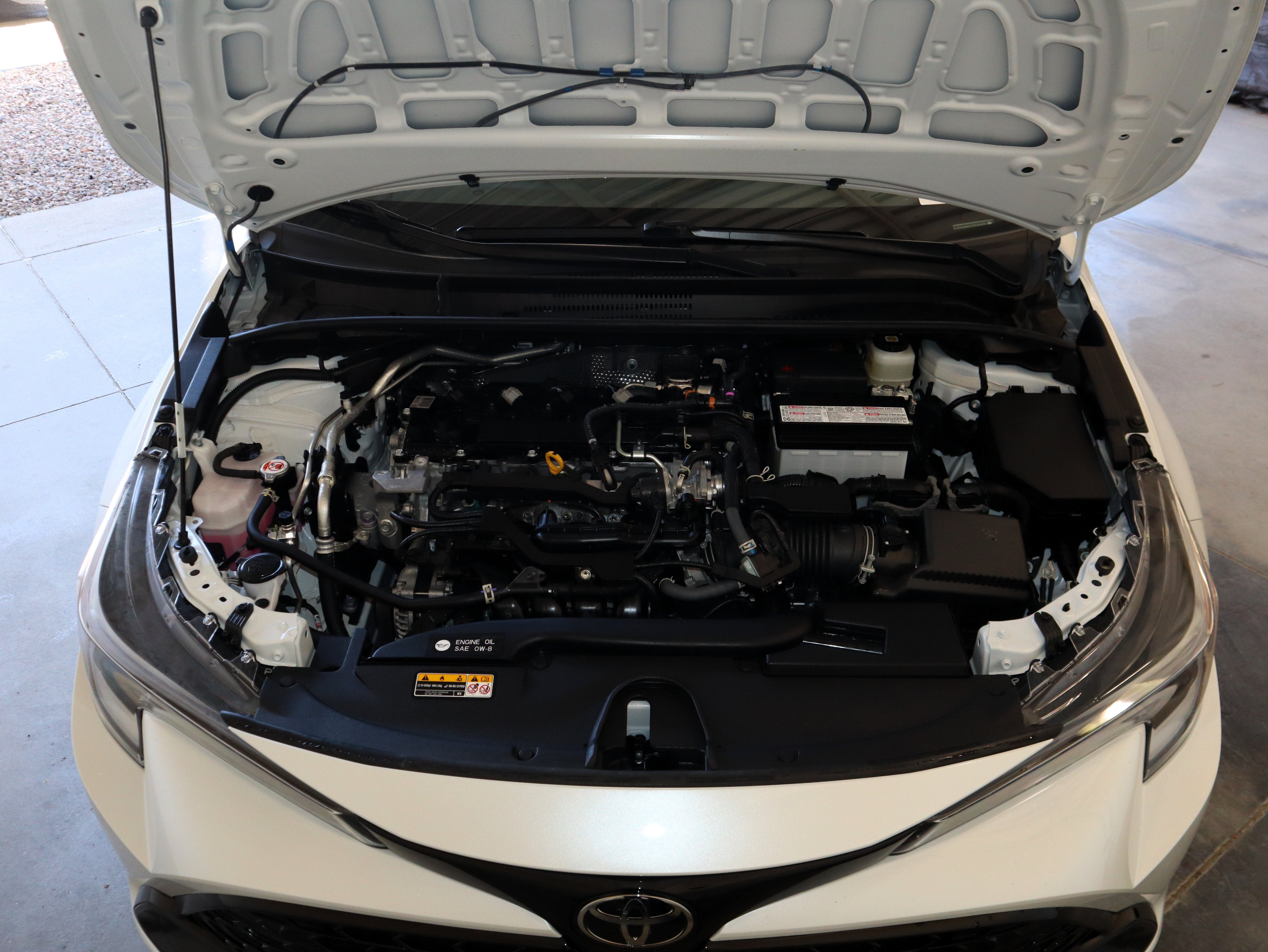 2025 Toyota Corolla Hatchback SE