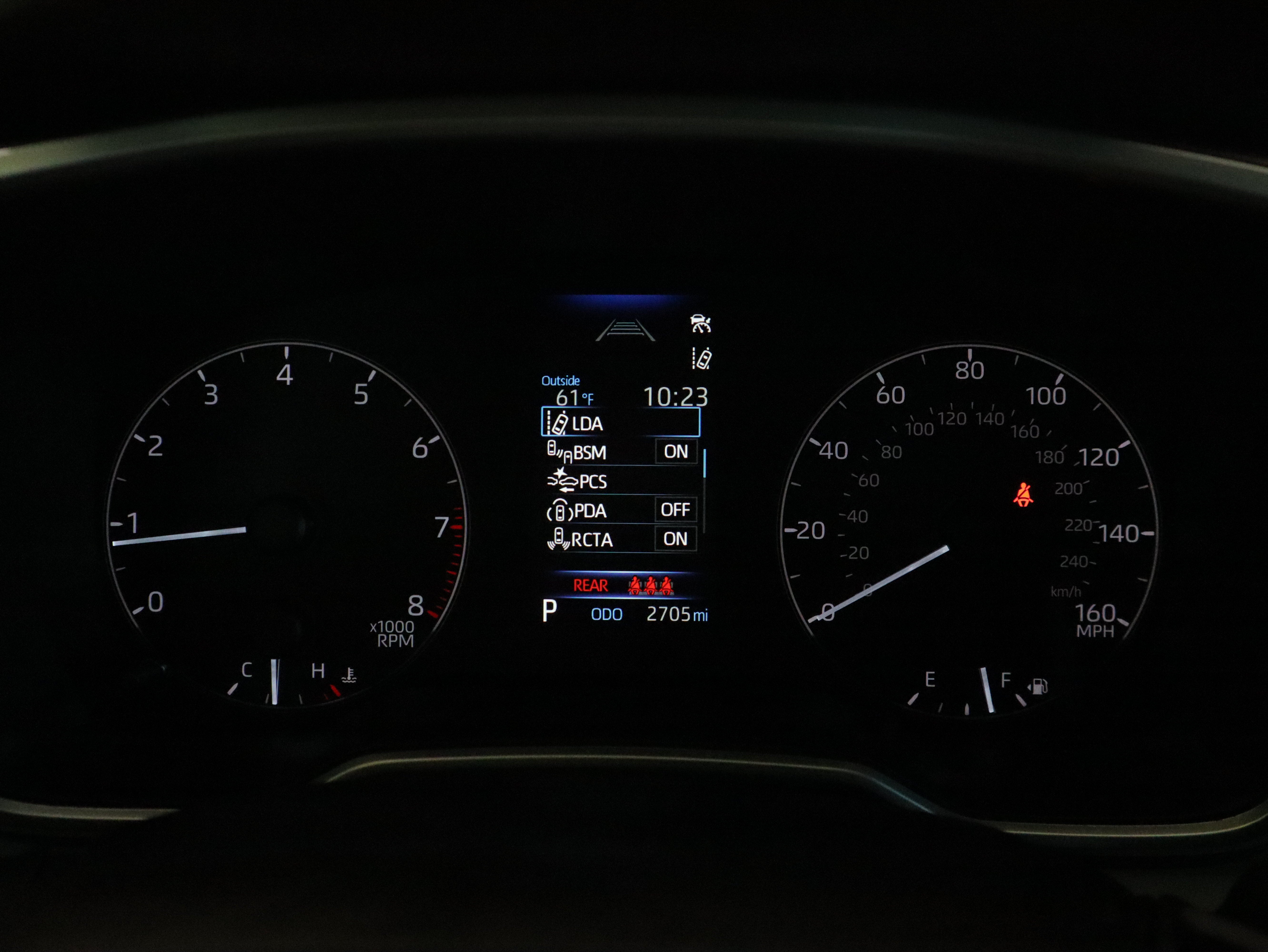 2025 Toyota Corolla Hatchback SE