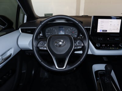 2025 Toyota Corolla Hatchback SE