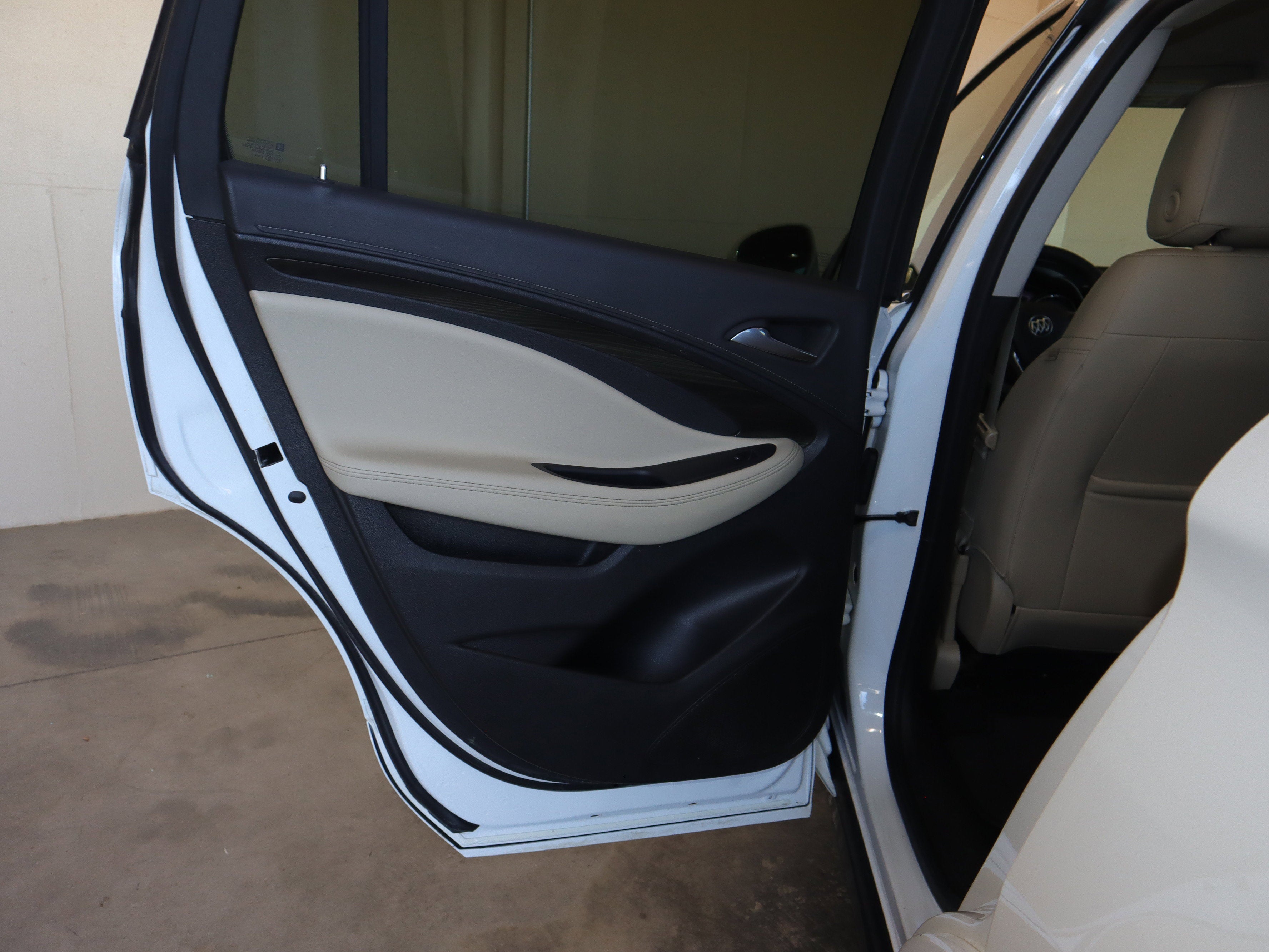 2020 Buick Envision Base