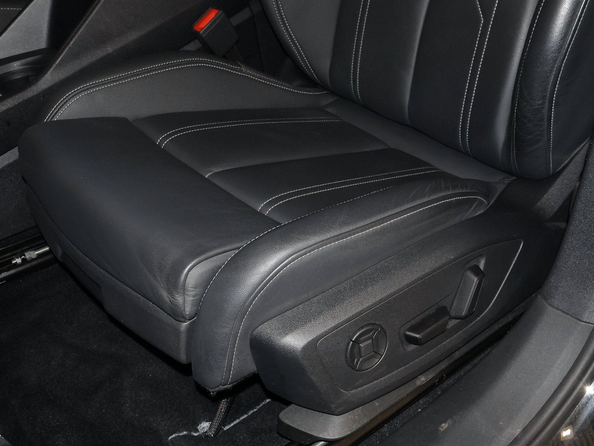 2024 Audi Q4 Sportback e-tron Premium Plus quattro