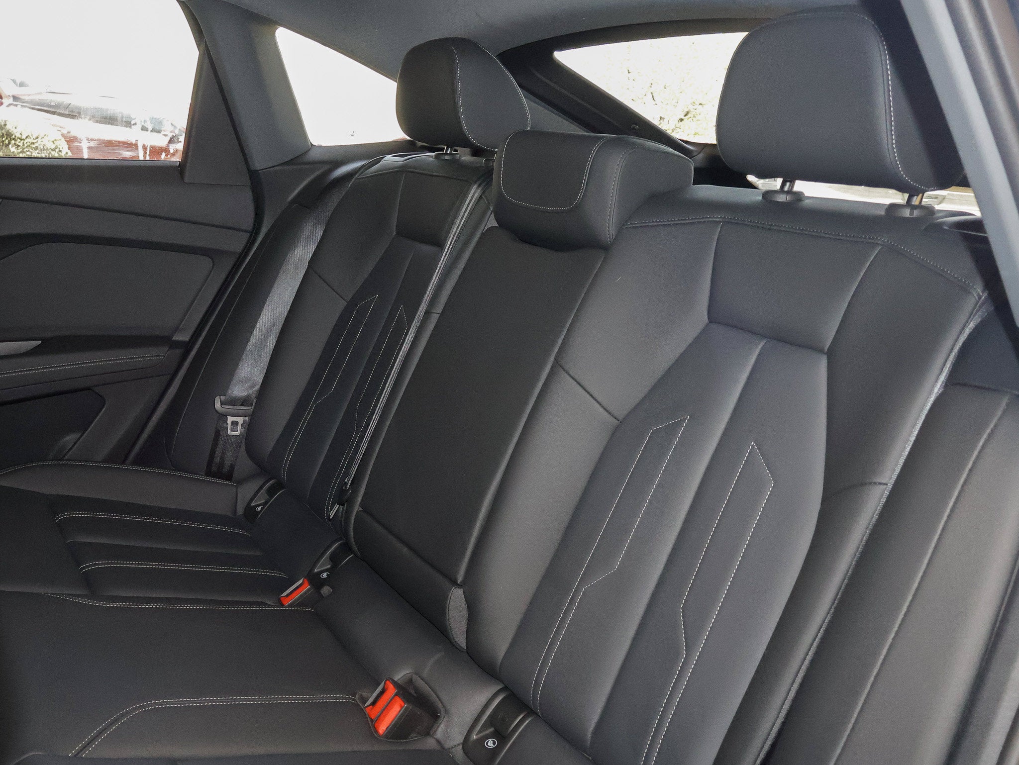 2024 Audi Q4 Sportback e-tron Premium Plus quattro