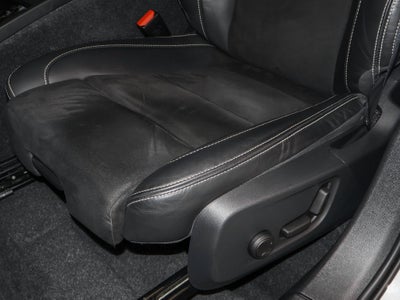 2022 Volvo XC40 R-Design